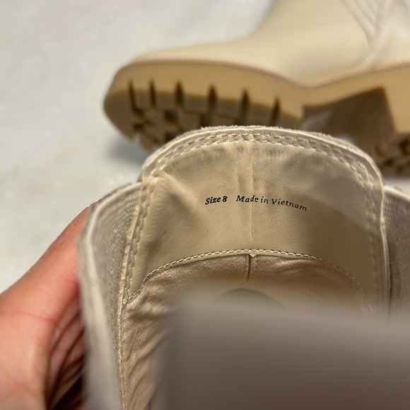 Dolce Vita Castor H2O Ivory Leather Boot 8 - Picture 8 of 9